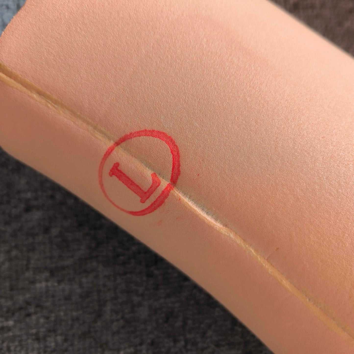 Prosthetic Leg Cover for Above-Knee Amputees | Realistic Leg Cosmetic Skin Sleeve | Protective & Decorative Thigh Cover (S/M/L)