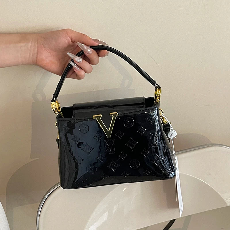 2026 Elegant Ladies Messenger Bag, High-Quality Leather Shoulder Bag For Women With Famous Designer Practical Style