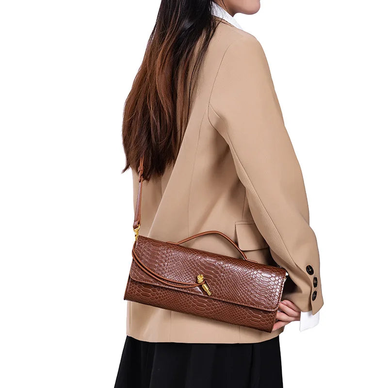 Diaper Bag Fashionable Trendy Stylish Leather Crossbody Handbag Women Elegant Classic Designer Paris Large Capacity