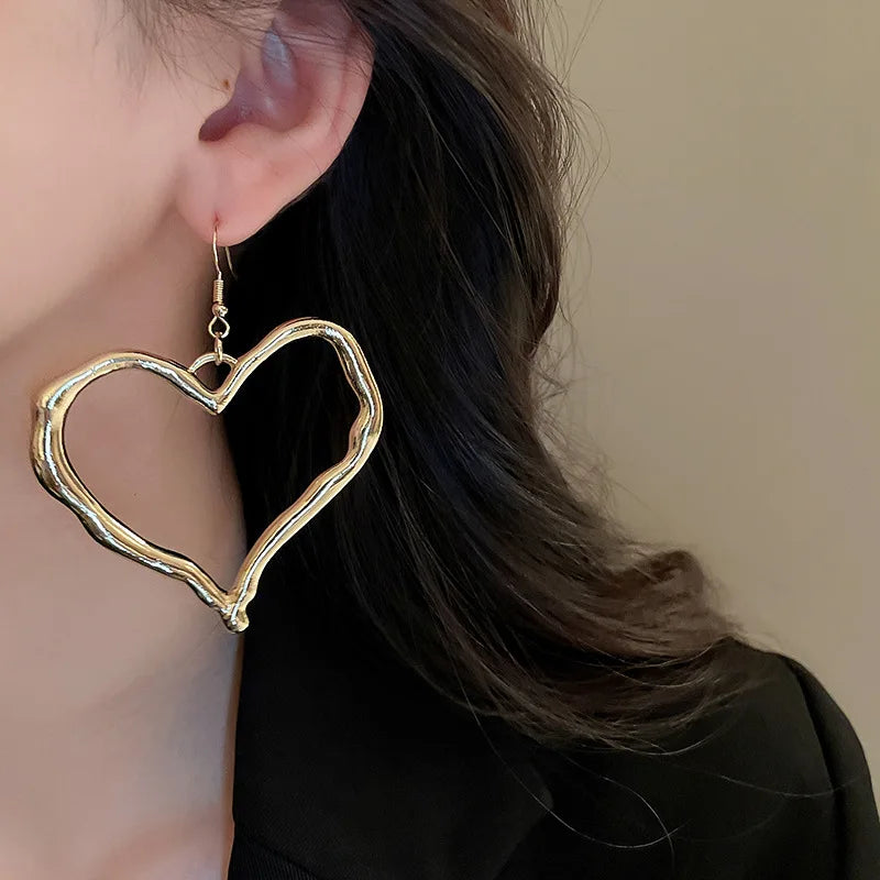 Metal Irregular Heart Jewelry Sets for Women Exaggerated Necklace Earrings Two-piece Set of Light Luxury High-grade Accessories