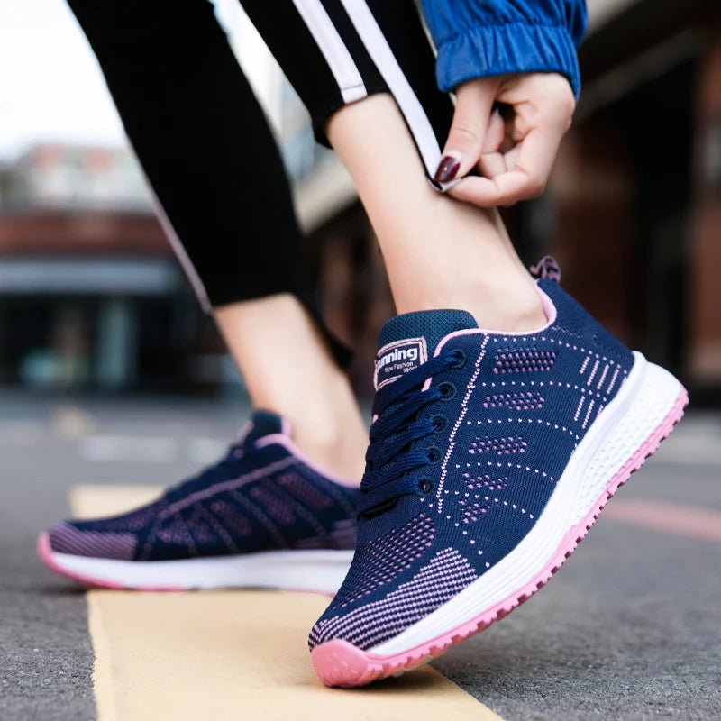 Breathable Women Running Shoes Lightweight Anti-slip Female Sports Shoes Outdoor Soft Women's Sneakers Lace Up Fashion Tennis