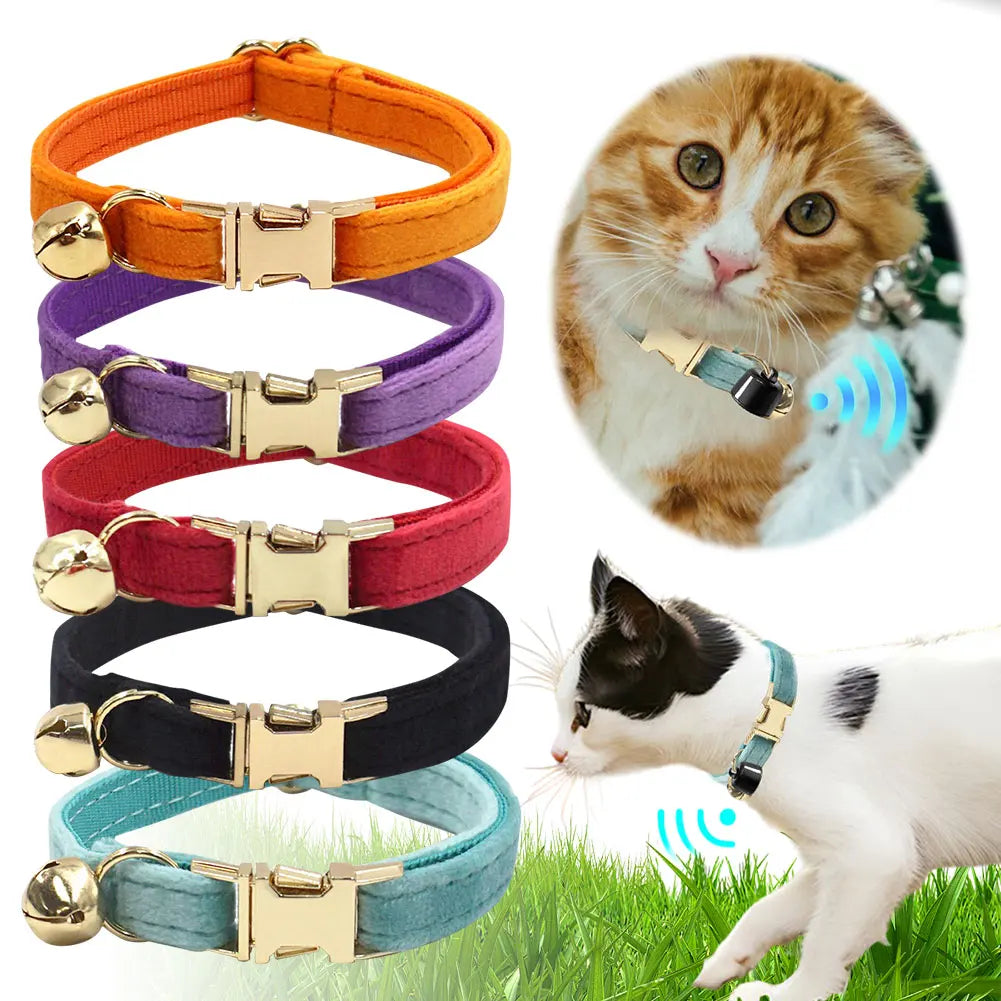 Smart Cat Collar with Bell Personalised Pet Accessories GPS Pet Locator Pet Tracking Collar Device Anti-lost for Cats Dogs