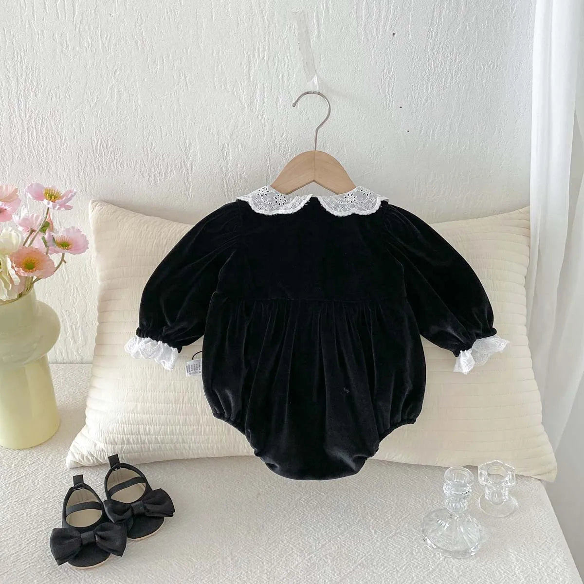 Spring and Autumn Baby Girl Black Lace Crew Neck Jumpsuit, Baby Girl Autumn Long Sleeve Dress Jumpsuit, Very Suitable for Going Out