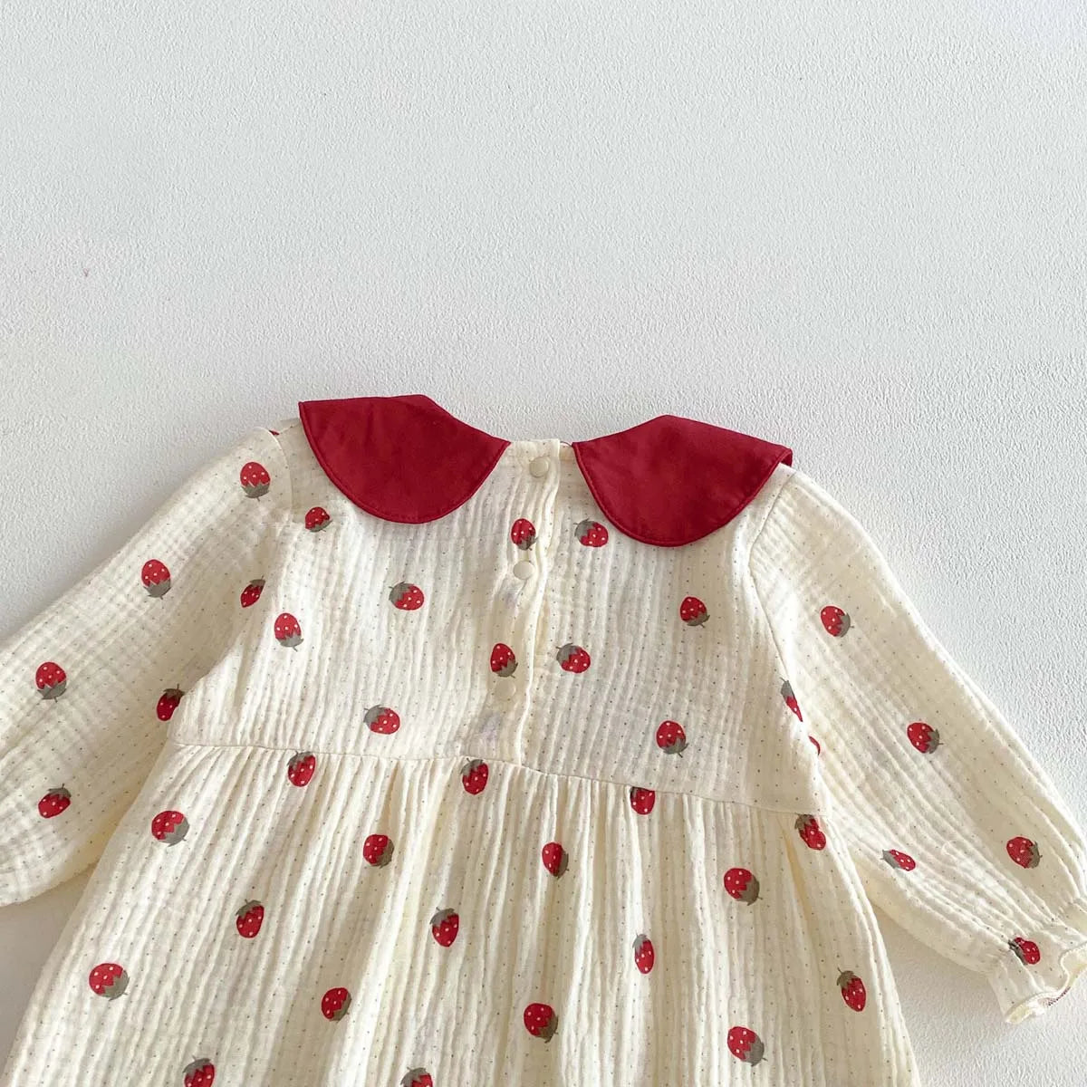 Instagram Spring and Autumn Baby Princess Jumpsuit Baby Girl Cherry Cotton Long Sleeve Jumpsuit, Perfect for Going Out.