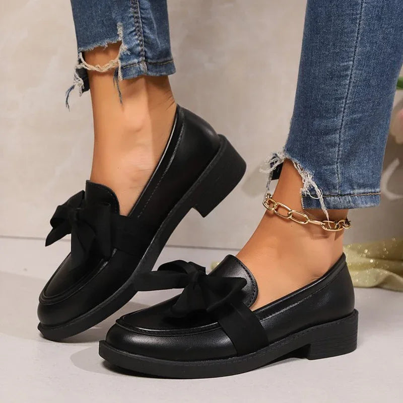 Fashion Bowknot Slip On Loafers for Women 2025 Summer Solid Color Patent Leather Shoes Woman Comfort Soft Sole Platform Loafers