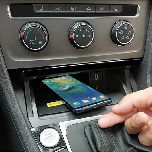 15W car wireless charger center console phone charger fast charger charging plate pad charging holder for Volkswagen Golf 7 MK7