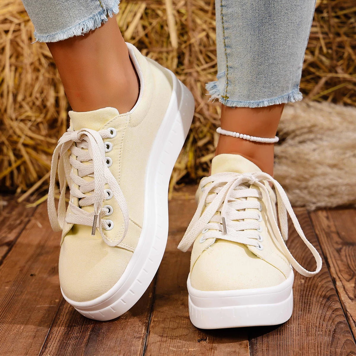Women Sneakers 2025 New Fashion Casual Shoes Femme Summer Designer Sneakers Women Lace Up Platform Tennis Sport Shoes Female
