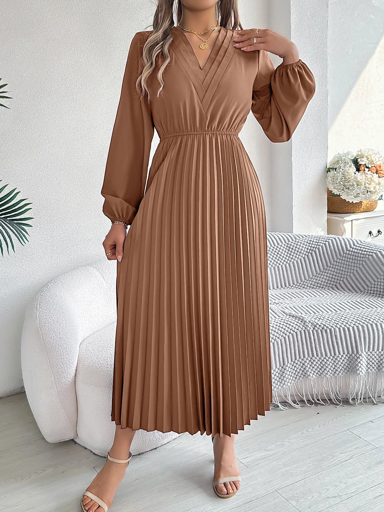 Women's Elegant Solid Color V-Neck Waist-Cinching Long Sleeve Midi Dress with Pleated Ruffles | Spring Autumn Fashion