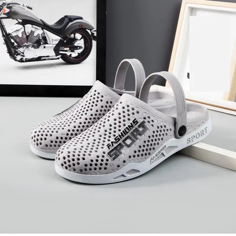 39-44 Mens Mules Clogs Summer Sandals Male Slippers Soft Bottom Beach Shoes Slip-On Zapatos Breathable Non-Slip Hollow Footwear