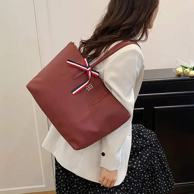 Vintage Elegant Diaper Bag: Luxury Crossbody Handbag For Women With Designer Letter Logo And Large Capacity Tote Function