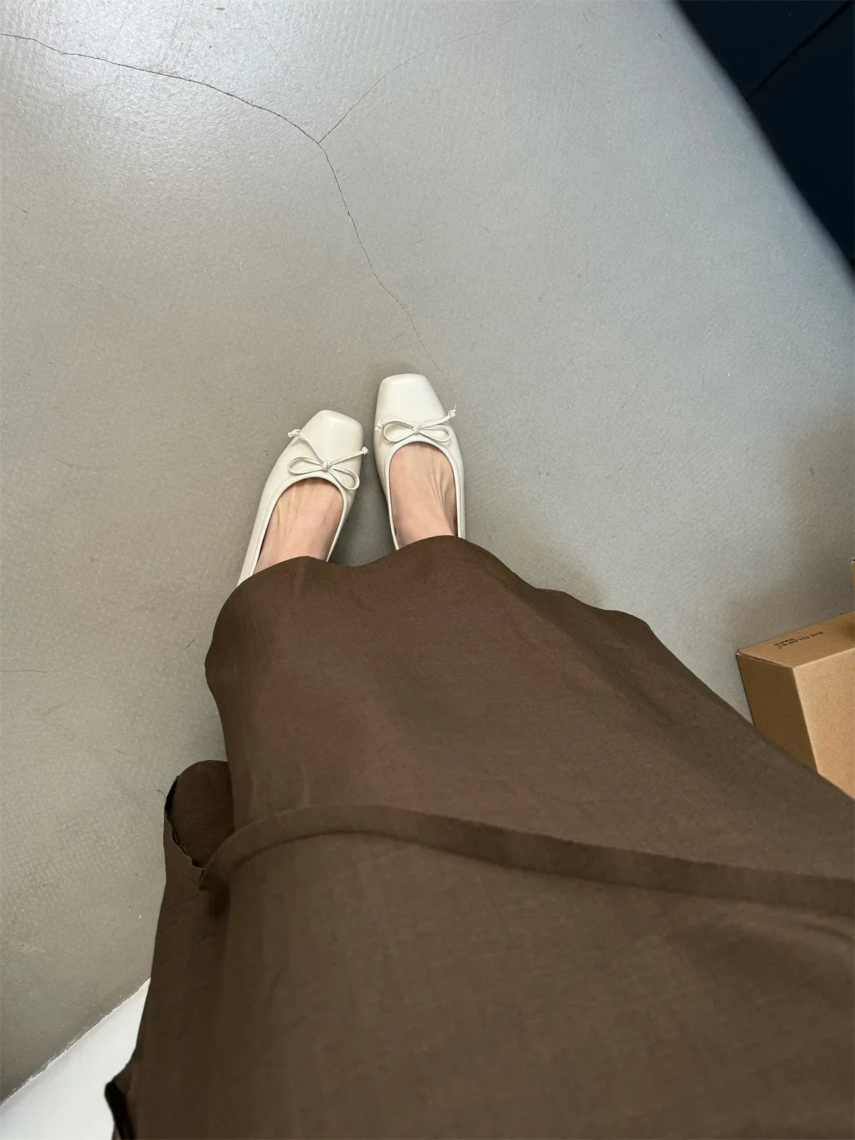 Gentle Fairy Style Flat Bottom Single Shoes Women's Spring 2025 New Butterfly Knot Square Head Silver Color Bean Shoes