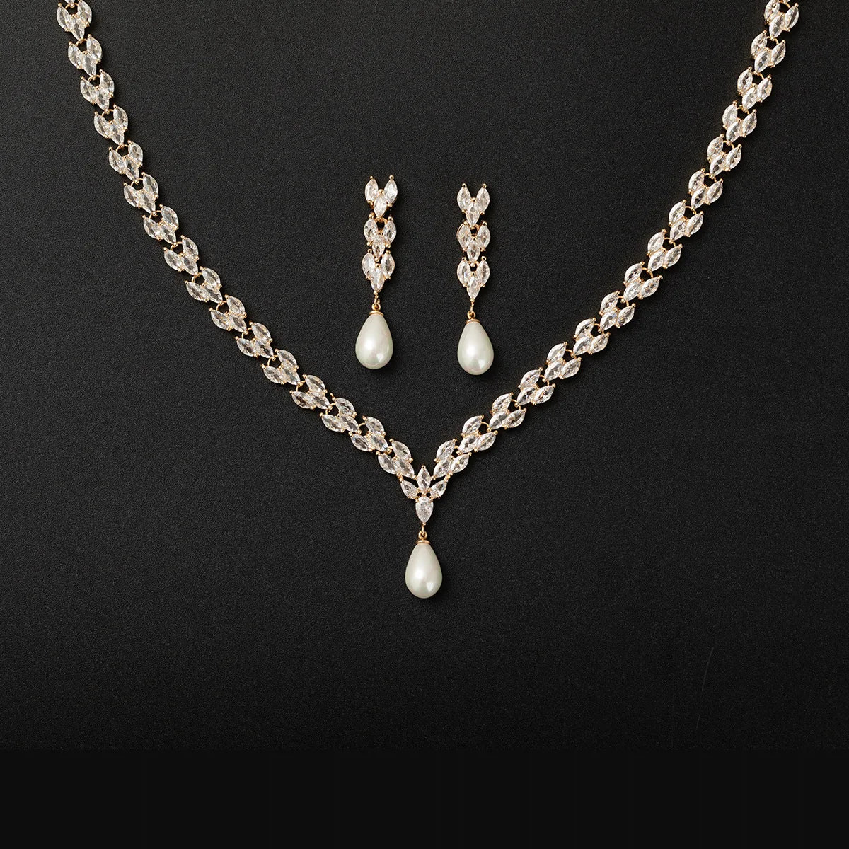 Luxury Zircon Jewelry Set For Women Pearl Pendant Necklace Earring Set For Wedding Bride Prom Party Necklace Accessories Gifts