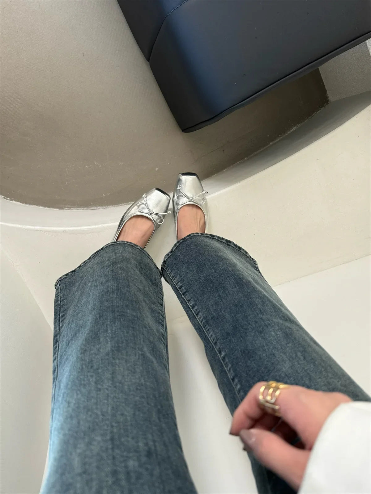 Gentle Fairy Style Flat Bottom Single Shoes Women's Spring 2025 New Butterfly Knot Square Head Silver Color Bean Shoes