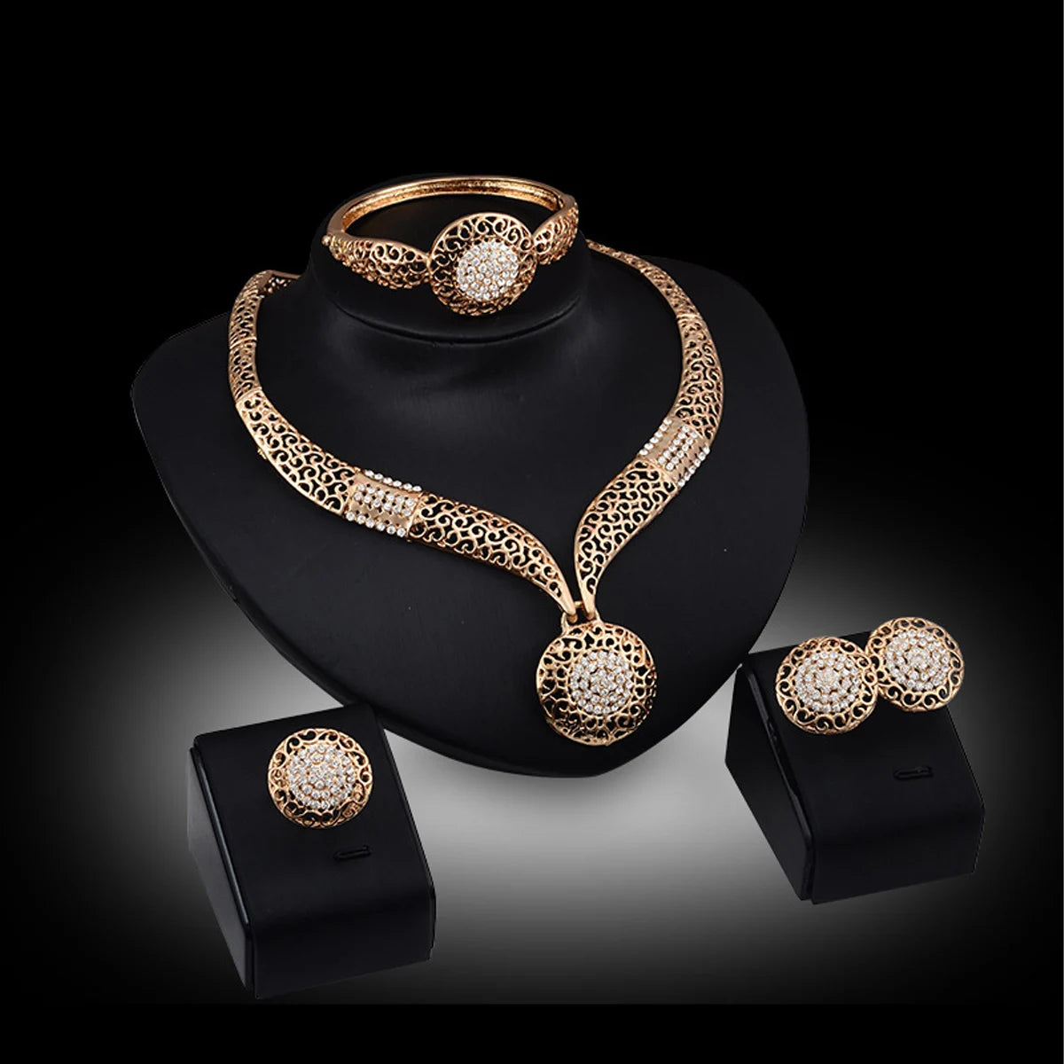 Women's fashionable design metal earrings, necklaces, bracelets, and ring sets suitable for banquets and holiday gifts