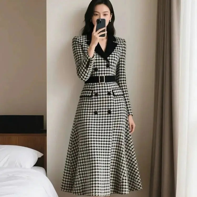 French Retro Plaid Print Dress Fashion Notch Collar Double Breasted Dress Autumn Long Sleeved High Waist A-Line Midi Dress 724B