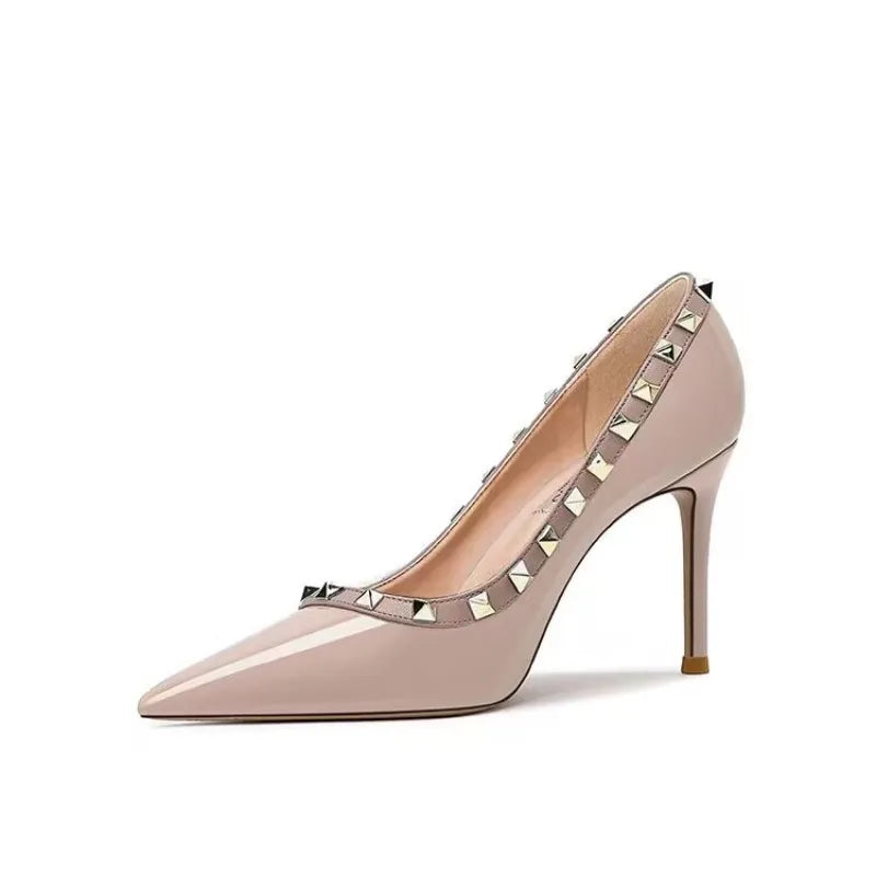 2025Lady Lock Studs Sexy Real Authentic Leather Trendy Fashion Shoes Pointy Toe Shiny Pumps