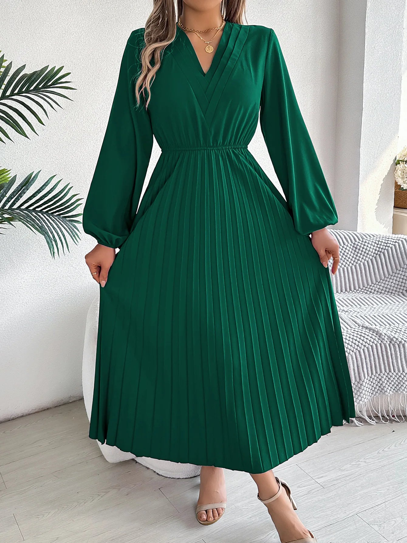 Women's Elegant Solid Color V-Neck Waist-Cinching Long Sleeve Midi Dress with Pleated Ruffles | Spring Autumn Fashion
