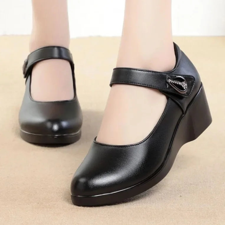 Zapatos De Mujer Women Cute Comfort Buckle Strap Black Patent Leather Height Increased Shoes Lady Cool Wine Red Heel Shoes E818