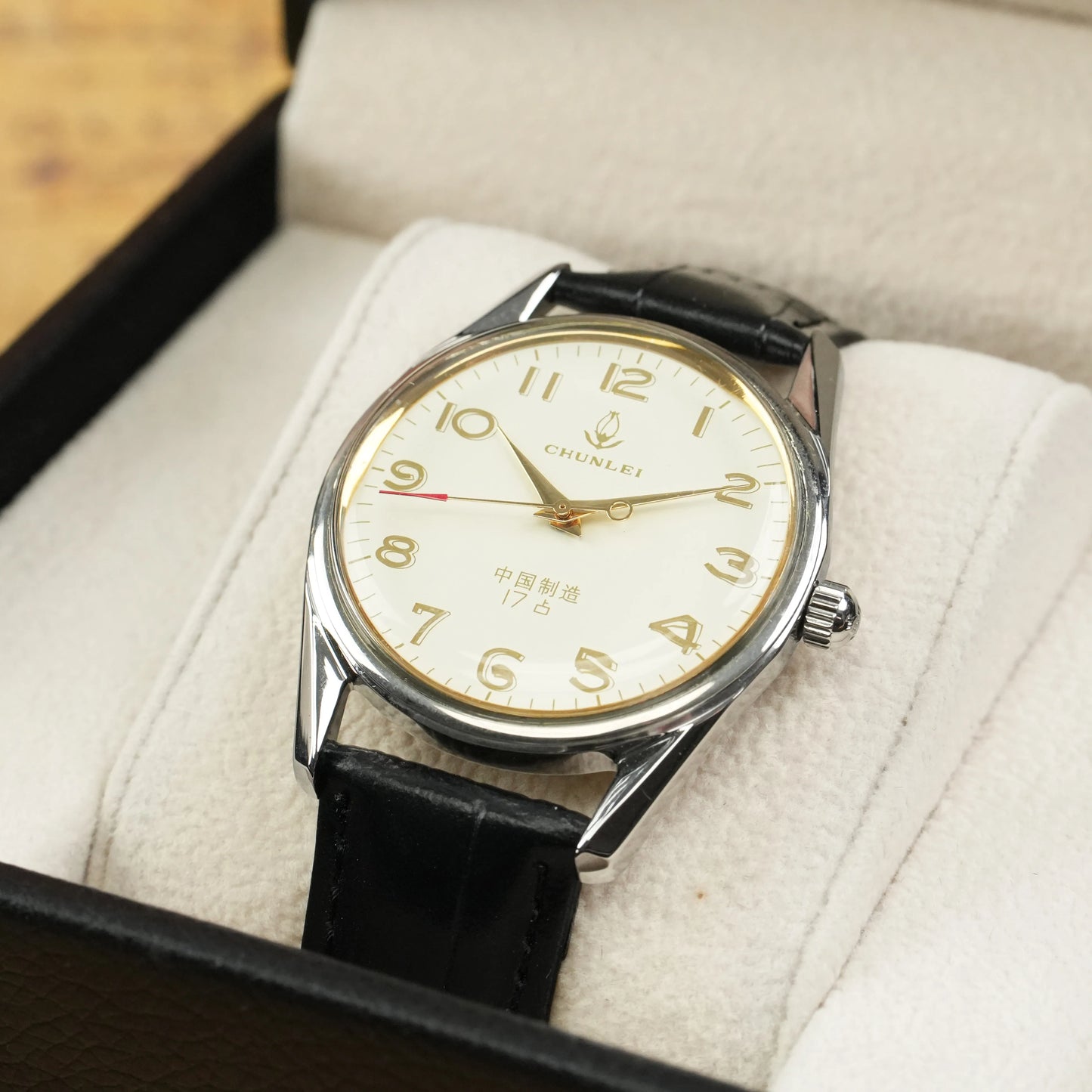 Old Shanghai Diamond Brand Genuine Mechanical Watch Men's Manual Winding Watch Inventory Dad Gift Retro Old Watch