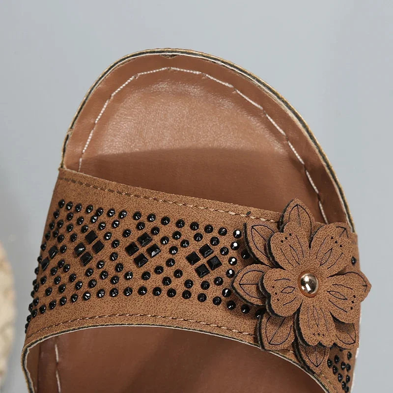 Ladies Shoes on Offer Summer New Plus Size Slippers Women Retro Roman Women's Slipper Casual Beach Flower Platform Wedge Sandals