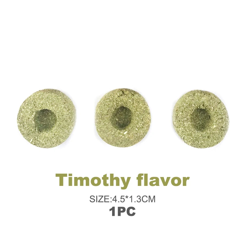 1pc Timothy Grass Cookie Molar Snacks Food Carrot Grass Cake Chew Toys For Small Animal Guinea Pig Chinchilla Rabbit Hamster