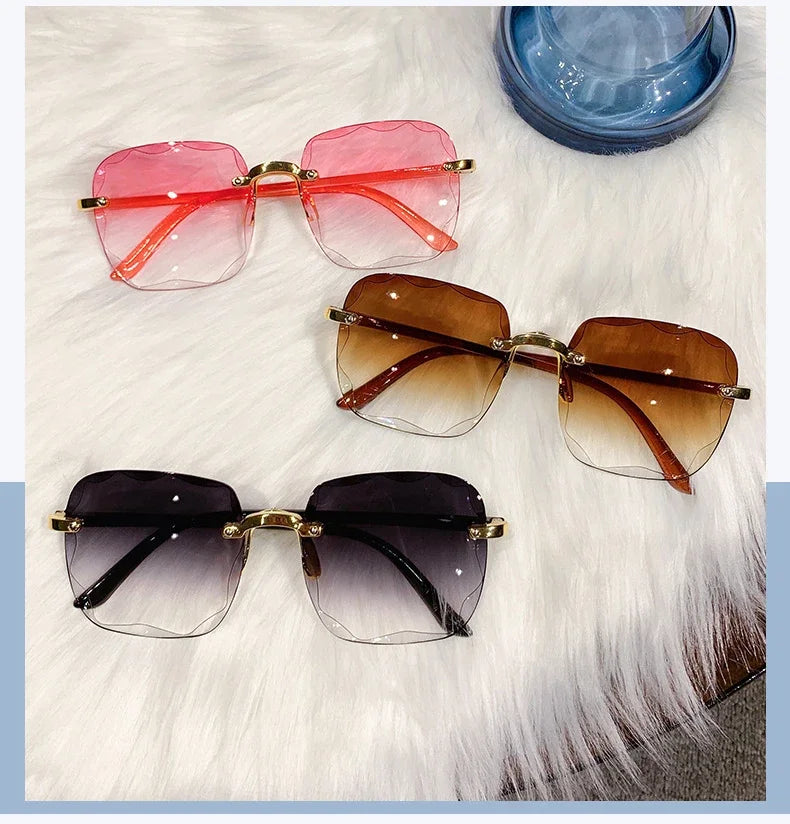 Square Rimless Fashion Sunglasses for Women Men Summer Gradient Sun Shades for Vacation Beach Travel（Not Include Glasses Case）