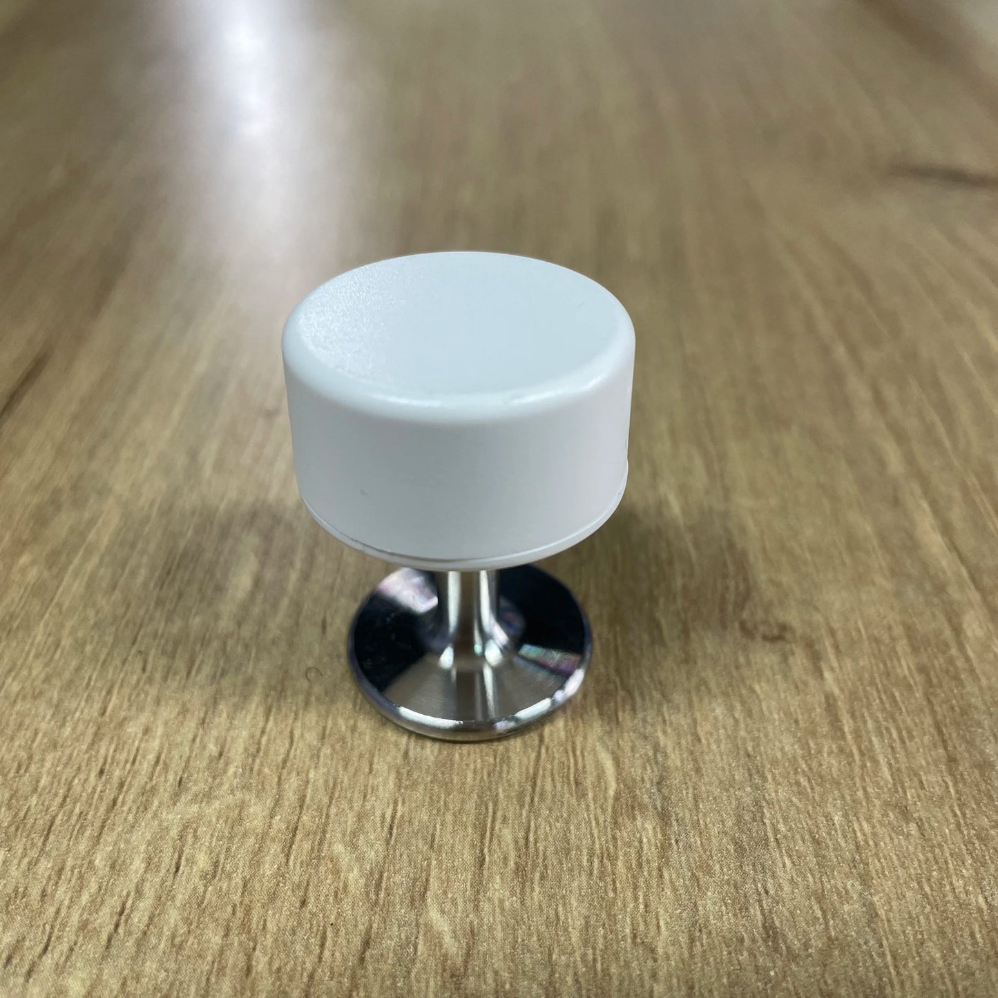 PVC Magnetic Lock White Cap with Stainless Steel Pin Plastic Lock for Restraint Belt Accessories Tools