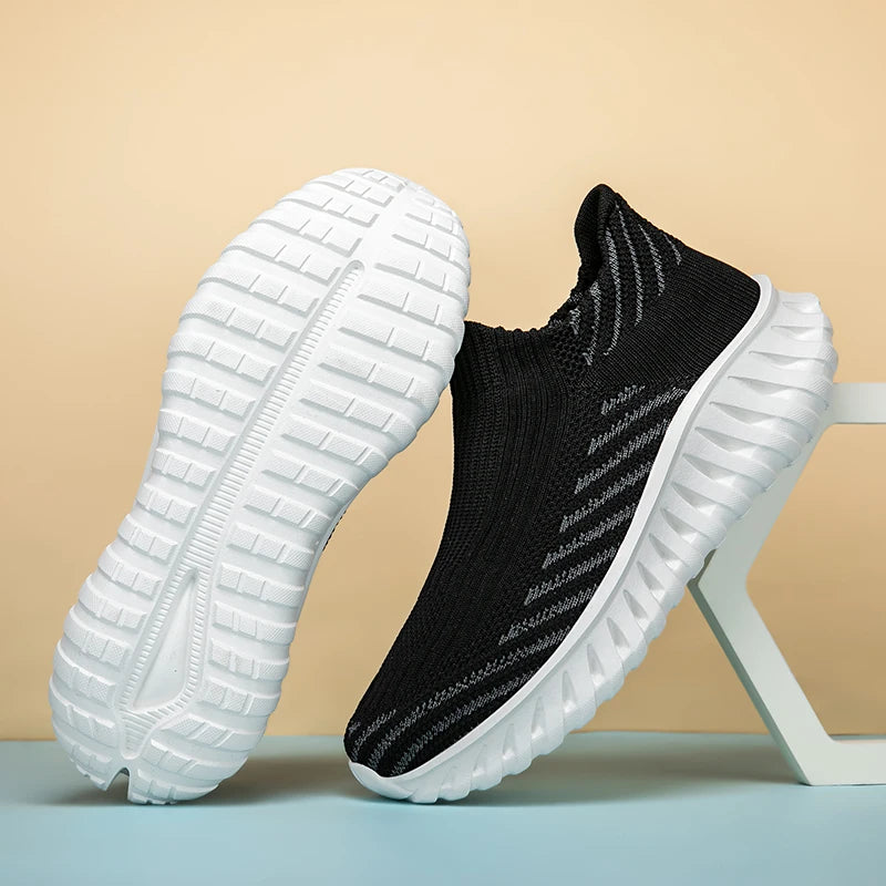 Men Sock Shoes Women Running Thick Sole Fashion Casual Sneakers Breathable Sport Shoes Couple Walking Fashion Sneakers Shoes