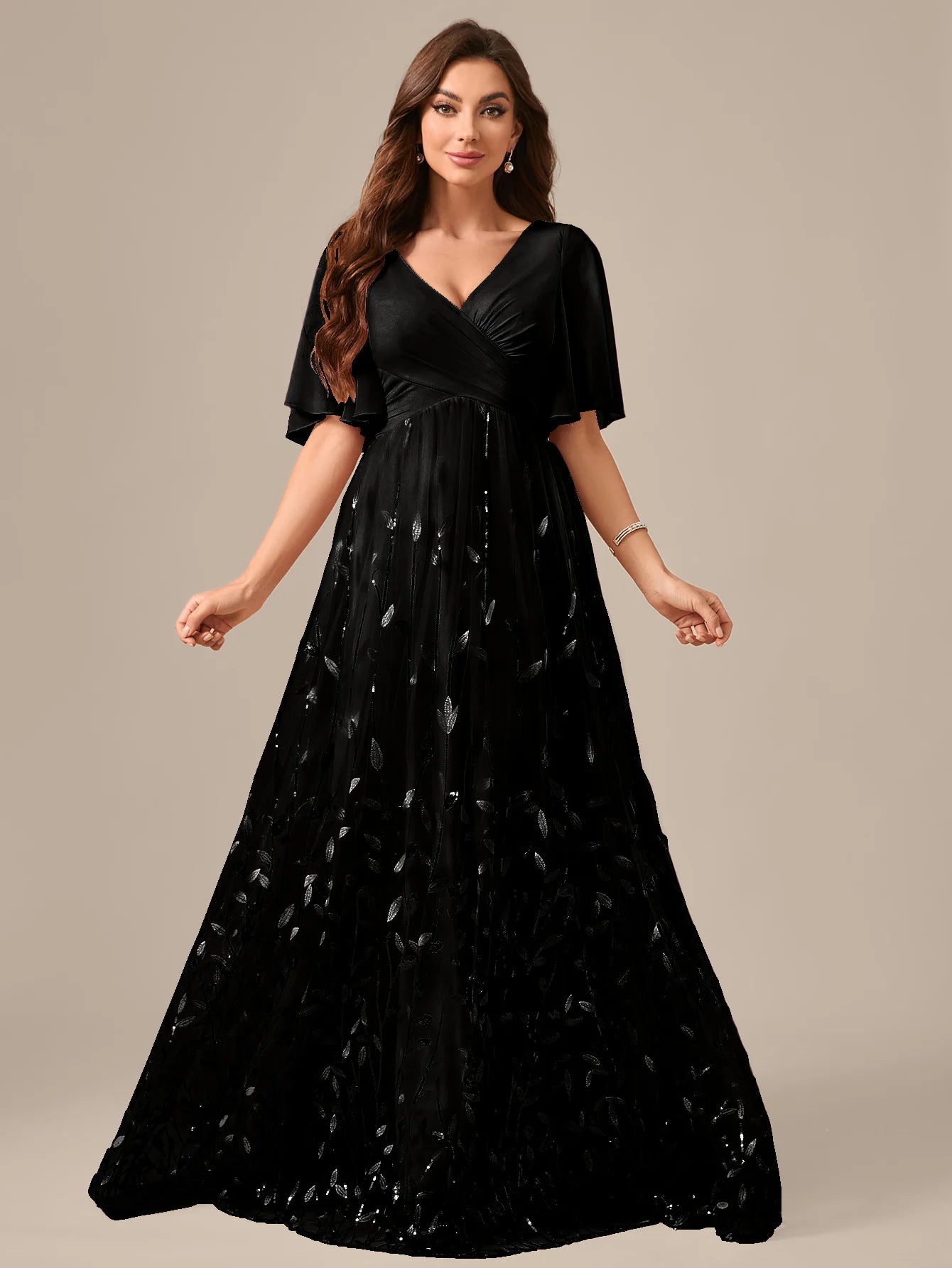 UNITHORSE Random Cutting V-neck Lace-Trimmed Sleeves Chest Pleats Leaf Pattern Tulle Patchwork Evening Dress