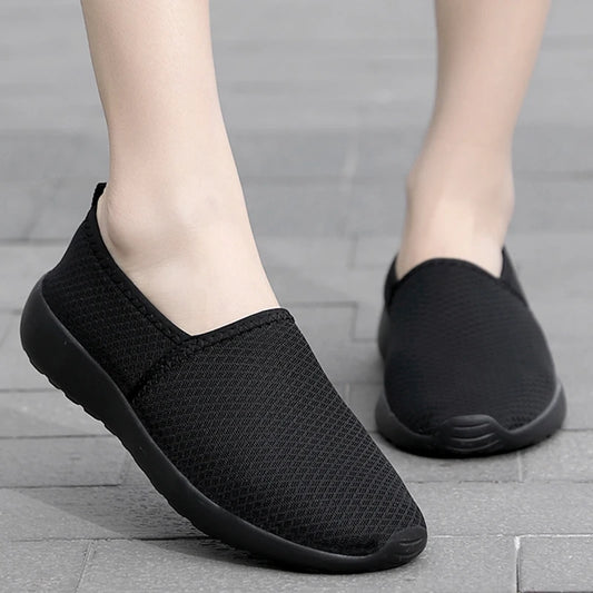 Breathable Women Running Shoes Lightweight Anti-slip Female Sports Shoes Outdoor Soft Loafers Women's Sneakers Fashion Tennis