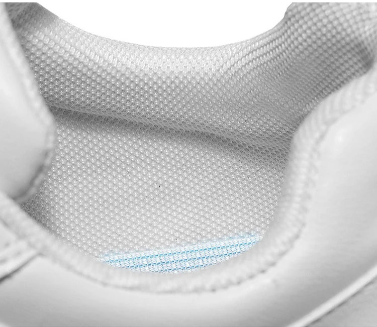 New plus size men's casual sports shoes versatile Korean version thick soled height increase white shoes student board shoes