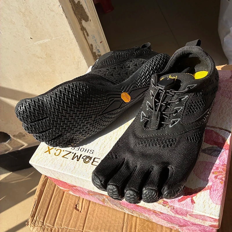 Split Toe Shoes FiveFingers Casual Sneakers Women Safety Walking Shoes Climbing Shoes Unisex Men Fitness Yoga Mesh Water Sneaker