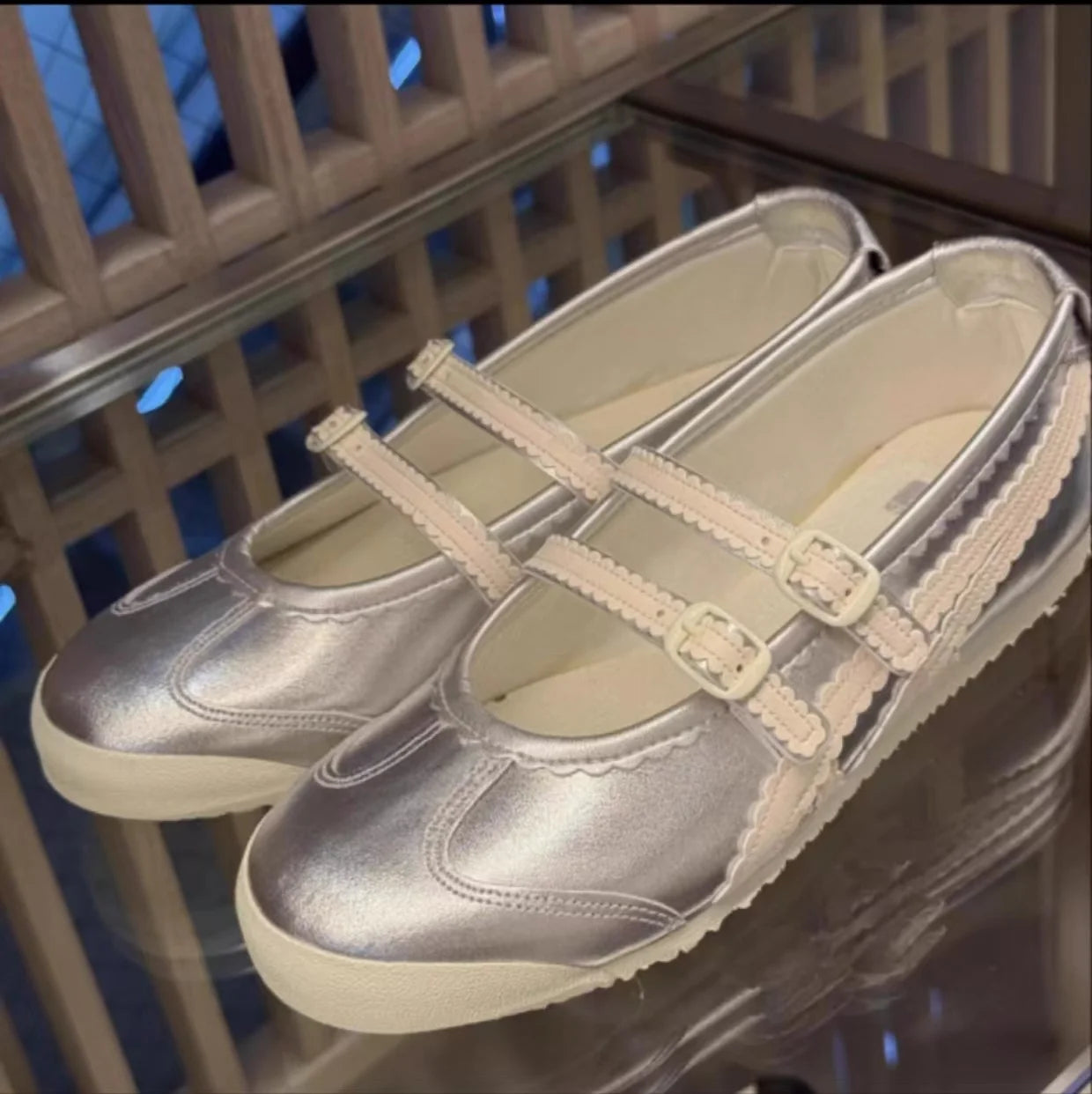 2025 Silver Ballet ShoesSpring New Women's Round Toe Flat Buckle Shallow Casual Sports Daily Office Commuter Ladies Single Shoes