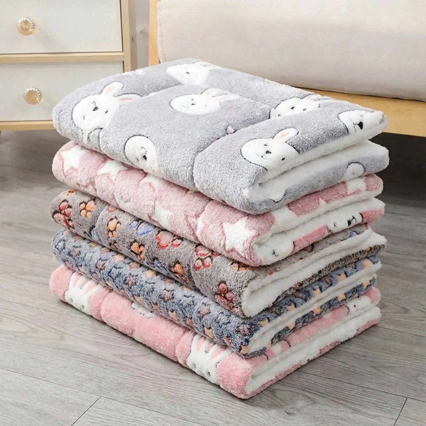 Durable Pet Blanket Plush Dog Sleeping Bed Mats Washable Cat Portable Sofa home travel suitable Warm Soft Flannel relax Towel