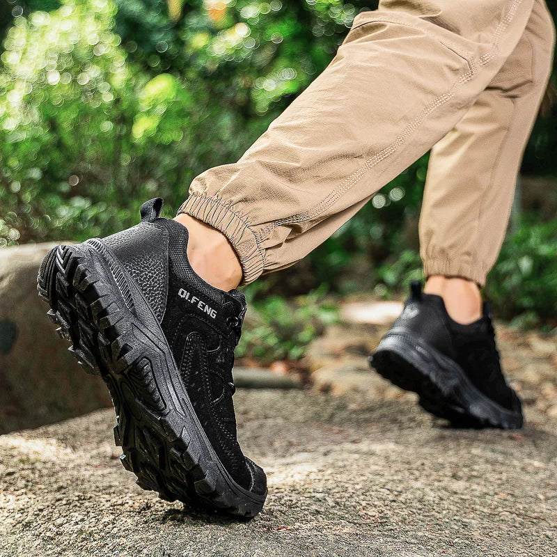 Men's Outdoor Lace-Up Leather Comfortable Versatile Lightweight Hiking Shoes Casual Sports Footwear