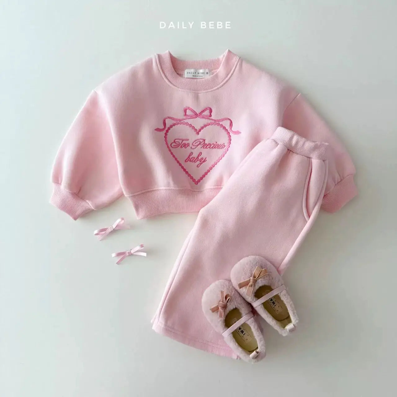 2025 Spring New Children Long Sleeve Clothes Set Baby Girls Heart Embroidery Sweatshirt + Pants 2pcs Suit Kids Sports Outfits