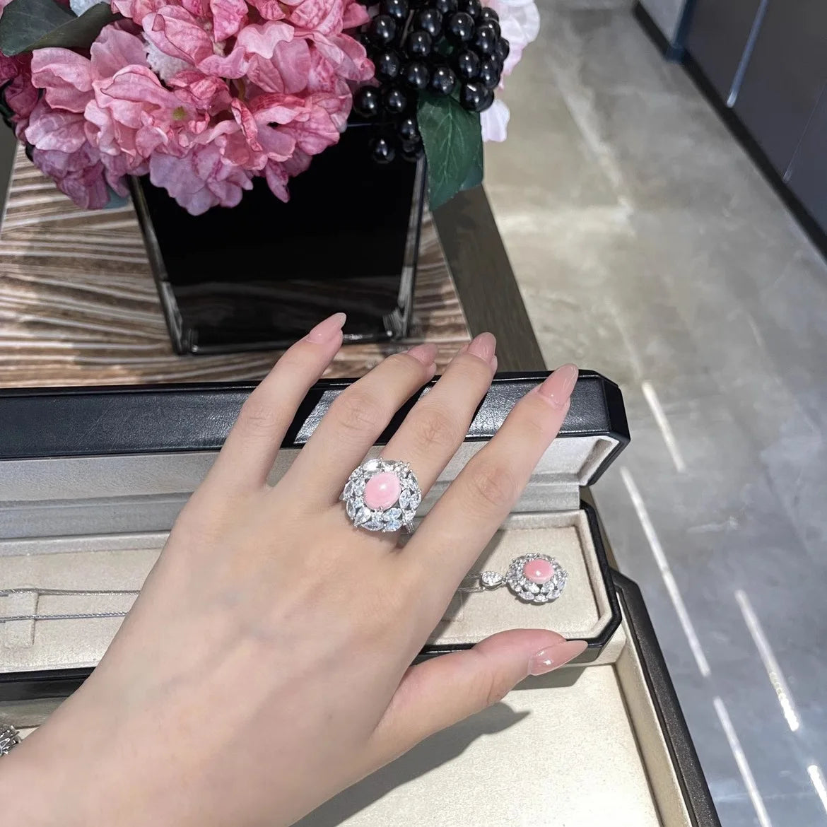 Exquisite luxury Design Jewelry Sets with Pink Quartz Zircon Pendant Necklaces Earrings Silver Color Rings Wedding 3 Piece Set