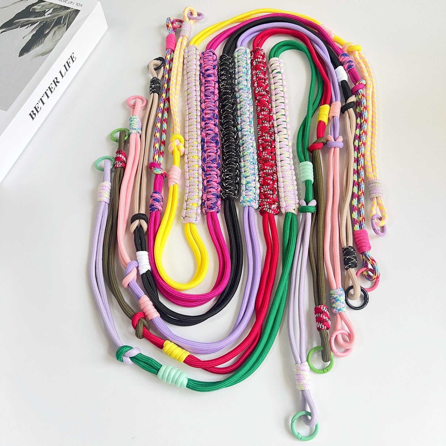 Hand Woven Fried Dough Twists Lanyard Fixed Card Color Contrast Diagonal Shoulder Lanyard Mobile Phone Lanyard Durable Lanyard
