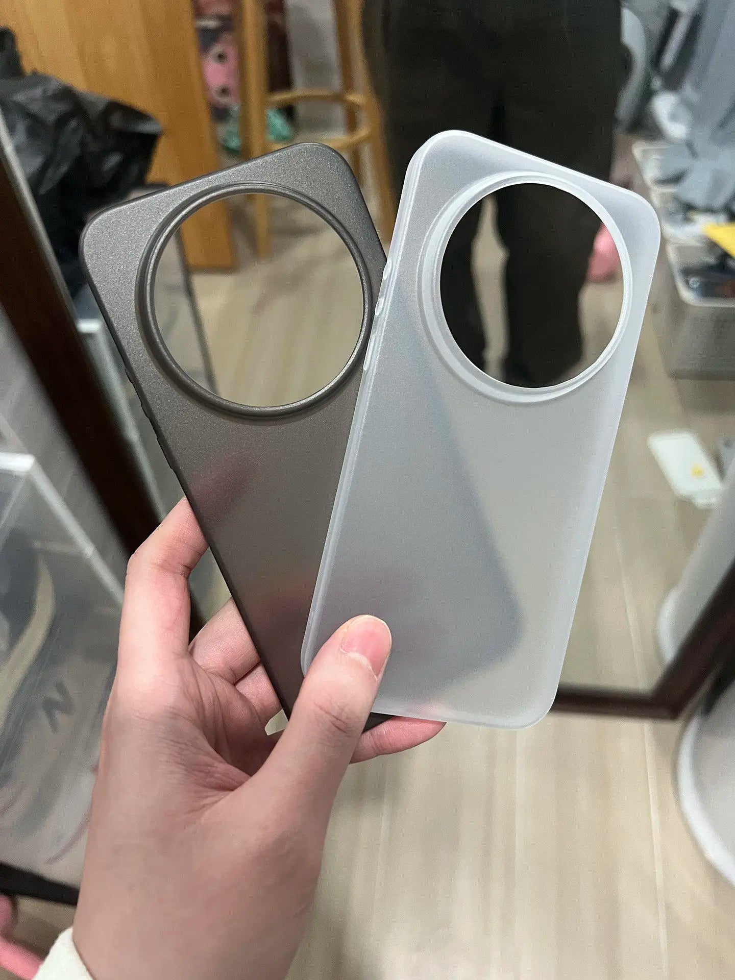 For Xiaomi 17 Ultra Case Deluxe Matte Raster PC Back Cover For Xiaomi MI 17 Ultra Transparent Shockproof Bumper MI17Ultra Funda