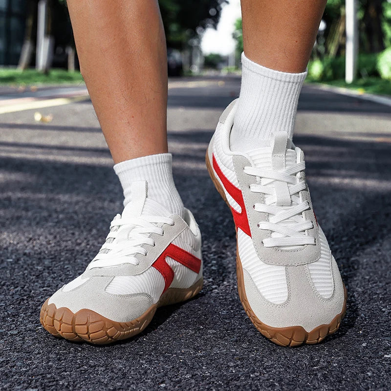 New Wide-toe Men's Shoes Casual Soft Sole Wide-Toe Shoes Walking Sneakers Breathable Mesh Comfortable Barefoot Shoes Big Size 48