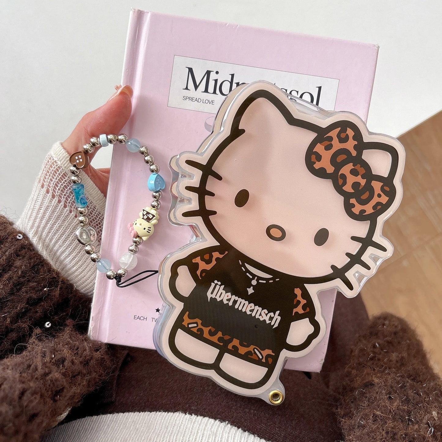 Sanrio Cartoon Glowing Hello Kitty Girlish Mirror Phone Case For IPhone 17 Pro Max 16 15 14 Promax Leopard Print Anti-drop Cover
