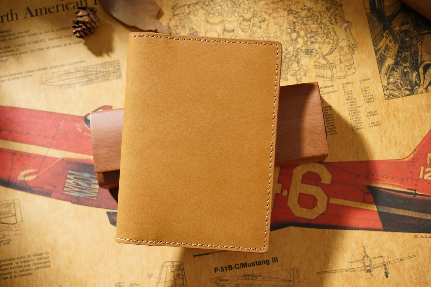 Leather Passport Holder for Travel Essentials, Slim Passport Cover Case Travel Wallet Bifold Credit Card Bag for Women Men