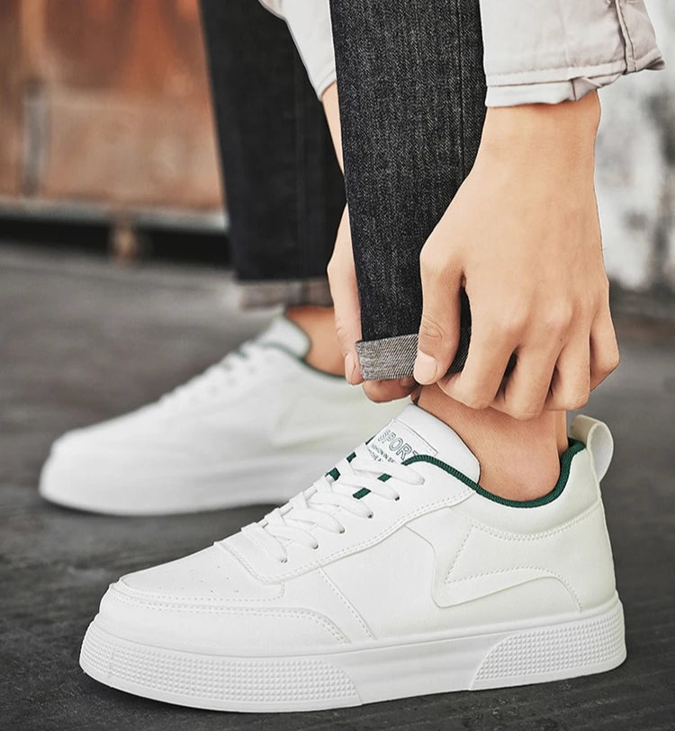 New plus size men's casual sports shoes versatile Korean version thick soled height increase white shoes student board shoes