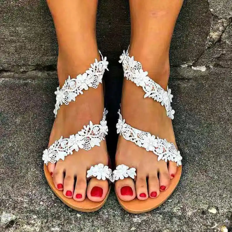 2025 White Lace Sandals Women Flip Flops Flat Sandals Women Bohemia Beach Shoes Women Plus Size Summer Fashion Woman WSH3628