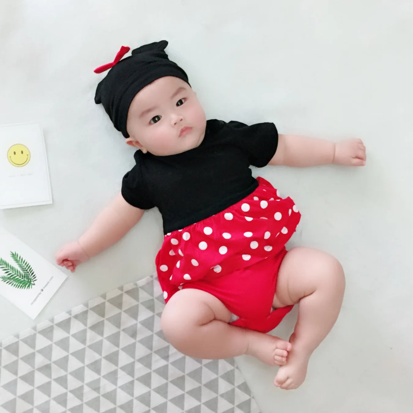 Summer Rompers Baby Boys Girls Newborn Romper Hat Short Sock 3 PCS Set Cartoon Minnie Mickey Infant Clothes Bebe Cotton Jumpsuit