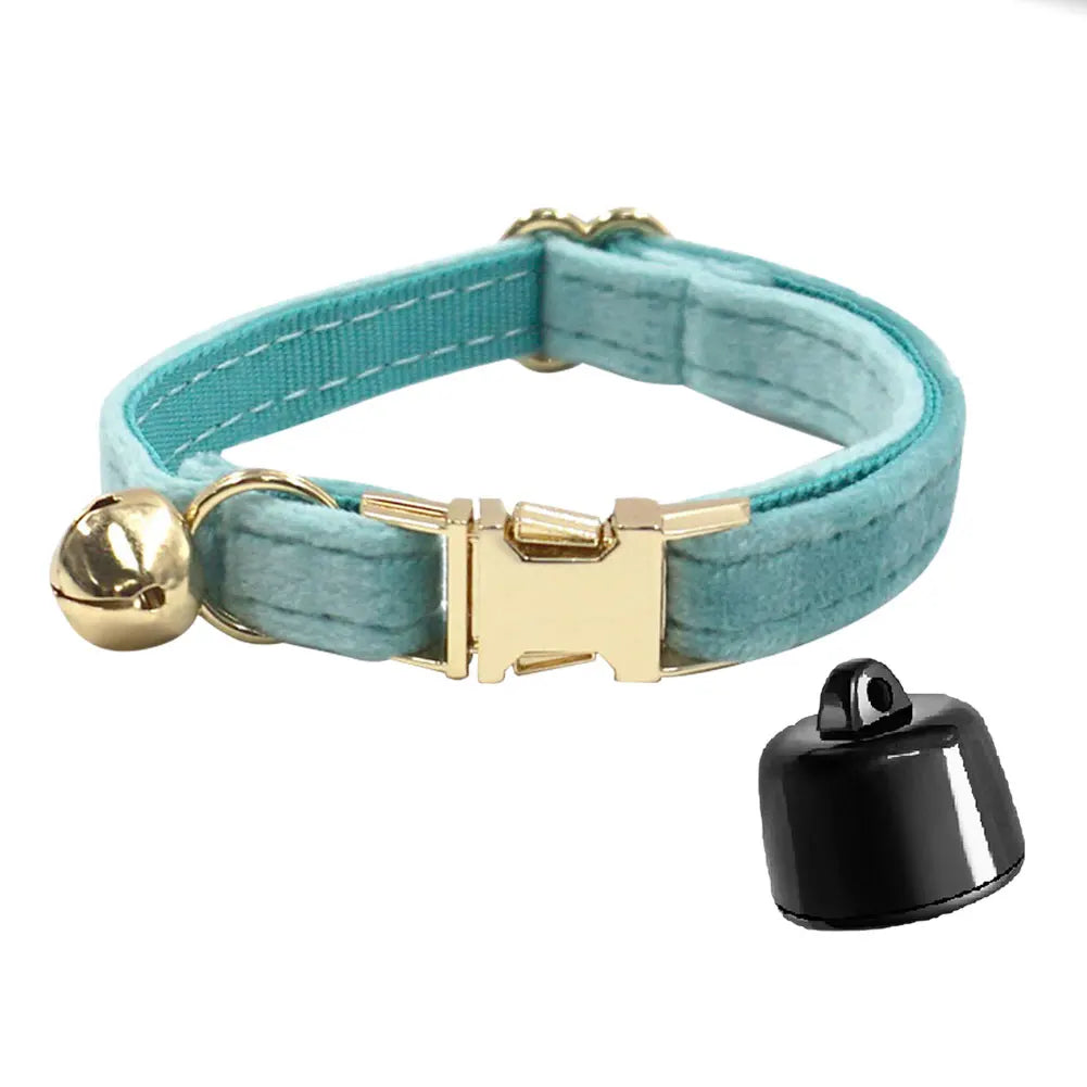 Smart Cat Collar with Bell Personalised Pet Accessories GPS Pet Locator Pet Tracking Collar Device Anti-lost for Cats Dogs