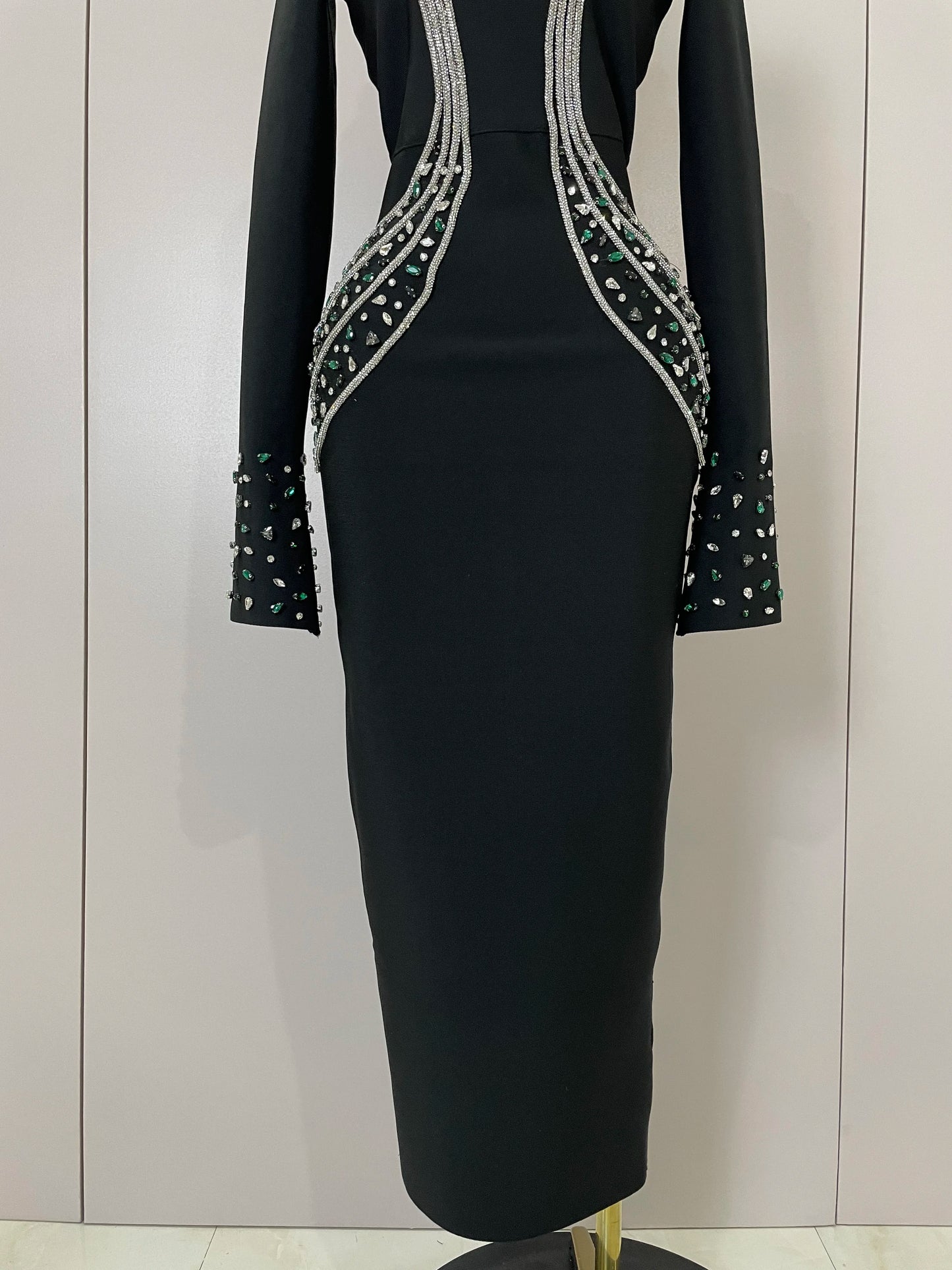 Women High Quality Black Color Long Sleeve Sexy Shiny Crystal Bodycon Long Bandage Dress Evening Birthday Party Cocktail Dress