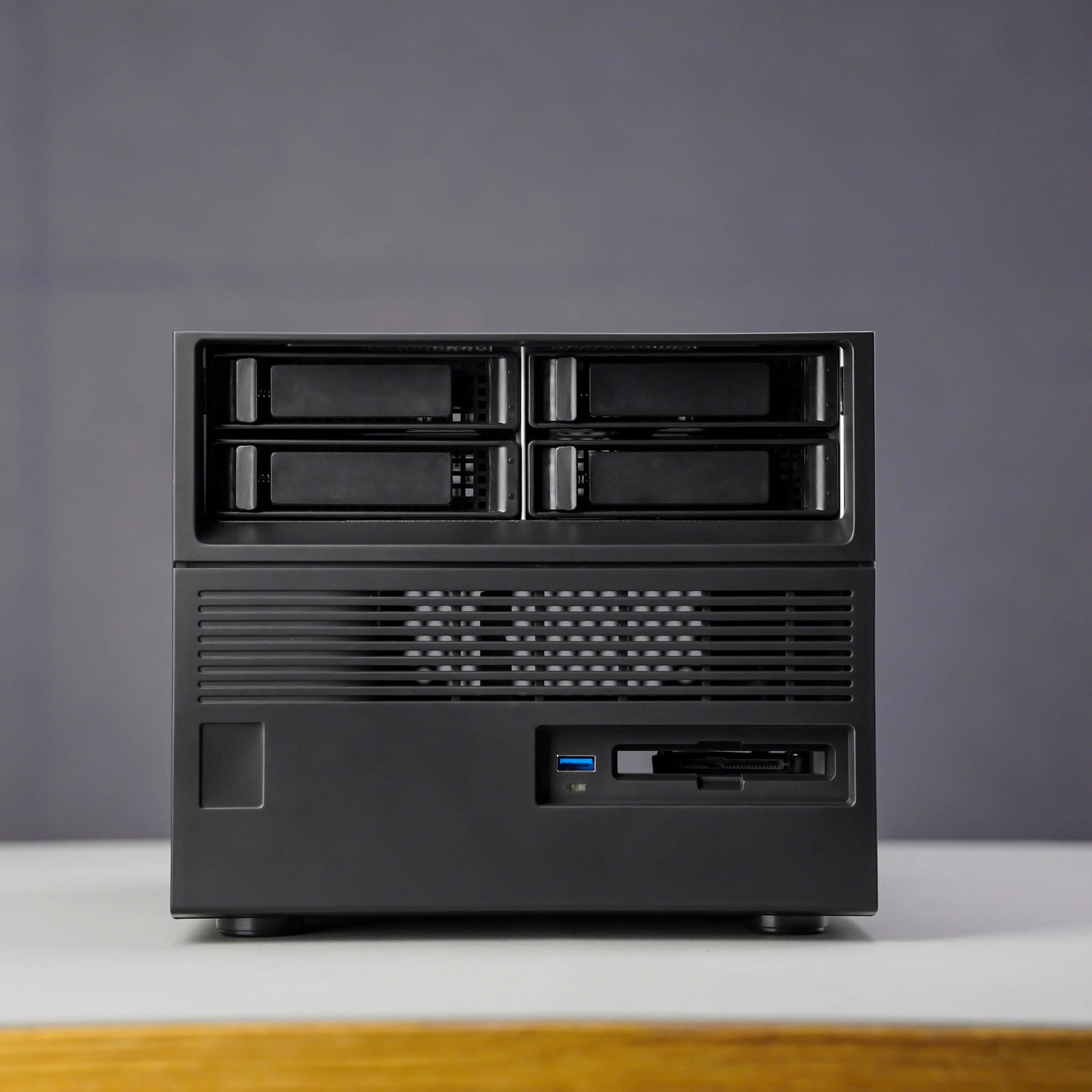 Beverly Little Treasure 4-Bay Full Tower NAS Enclosure SFX Power Supply ATX Motherboard Server with Fan Feiniu Heiqun UNRAID
