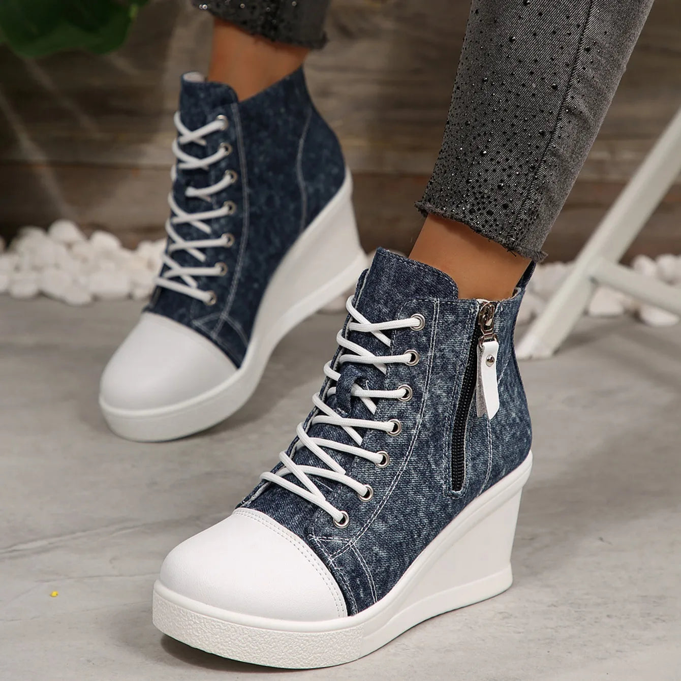 2025 New Women High Top Wedge Sneakers Blue Camouflage Shoes Woman Fashion Lightweight Lace Up Platform Ankle Sneakers Women