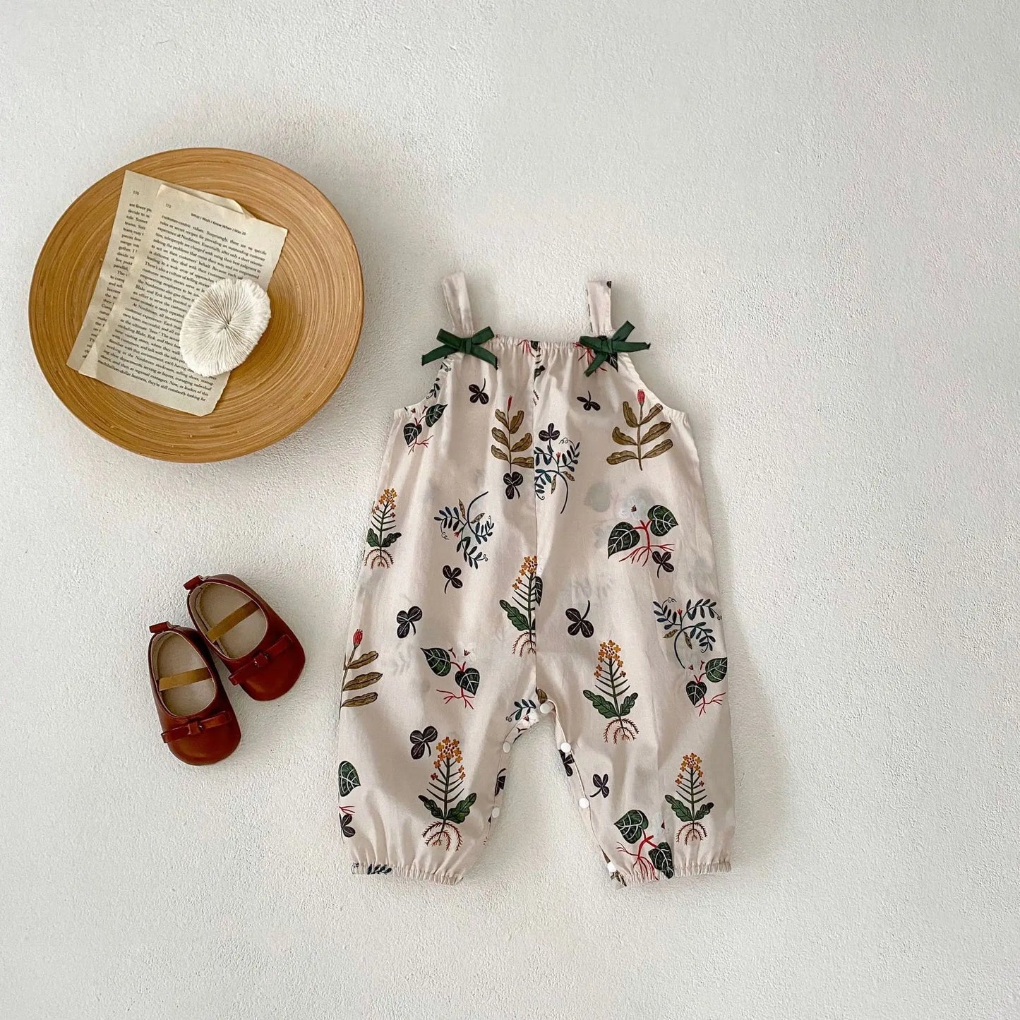 Summer new 0-3 year old baby clothing, baby  boys' and baby  girls' jumpsuits, leaf printed jumpsuit pants